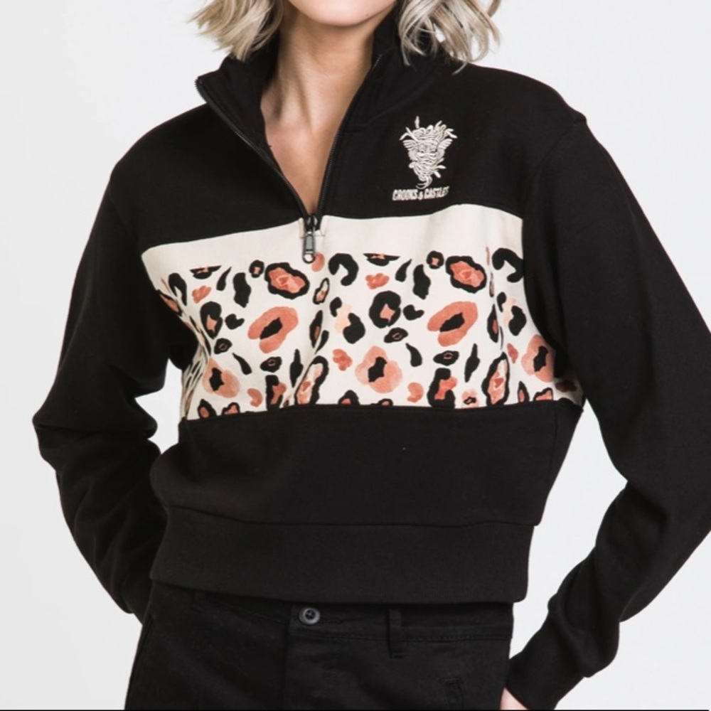 NWOT Crooks & Castles pullover